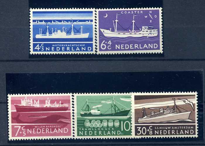 HOLLANDA ** 1957  GEMİLER TAM SERİ  SÜPER 1