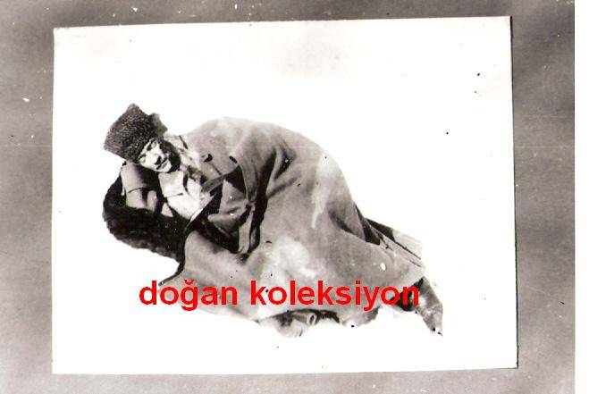 D&K- ATATÜRK ANKARA DİKMEN SIRTLARINDA 1921 1