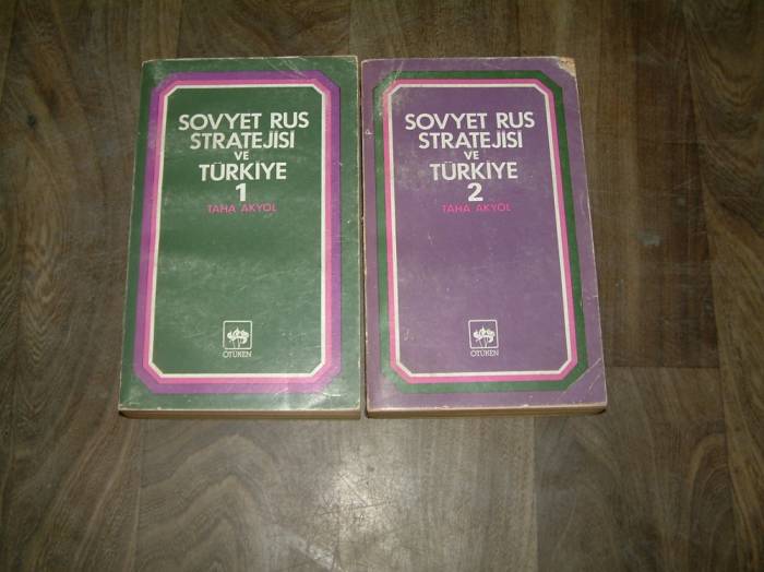 İLKS&SOVYET RUS STRATEJİSİ VE TÜRKİYE 2 CİLT TAK 1
