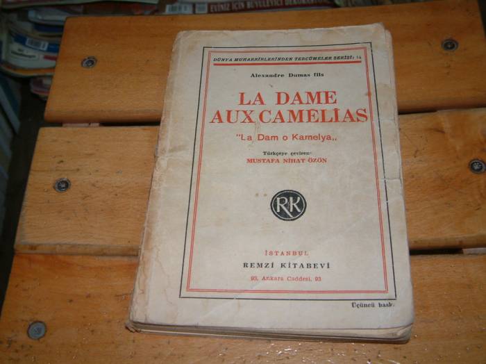 İLKSAHAF&LA DAME AUX CAMELİAS-ALEXANDRE DUMAS Fİ 1