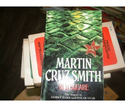 RED SQUARE-MARTIN CRUZ SMITH-1992
