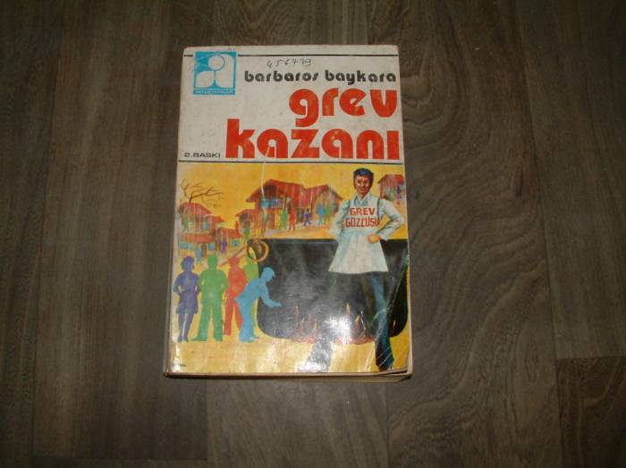 GREV KAZANI BARBAROS BAYKARA AKYAR YAYIN- 1974 1