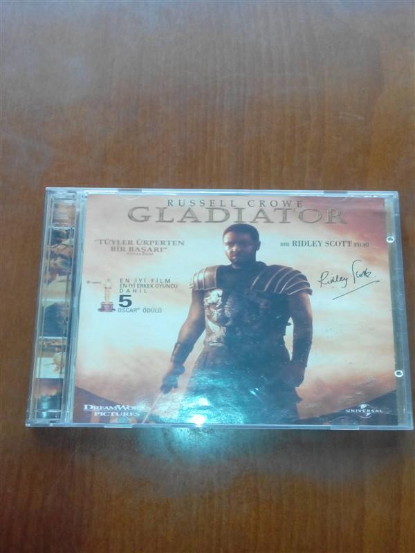 VCD Gladyatör - Gladiator RUSSELL CROWE 1