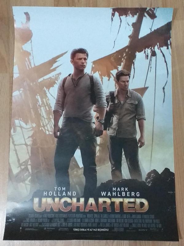 Uncharted - Orijinal Sinema Afişi 1