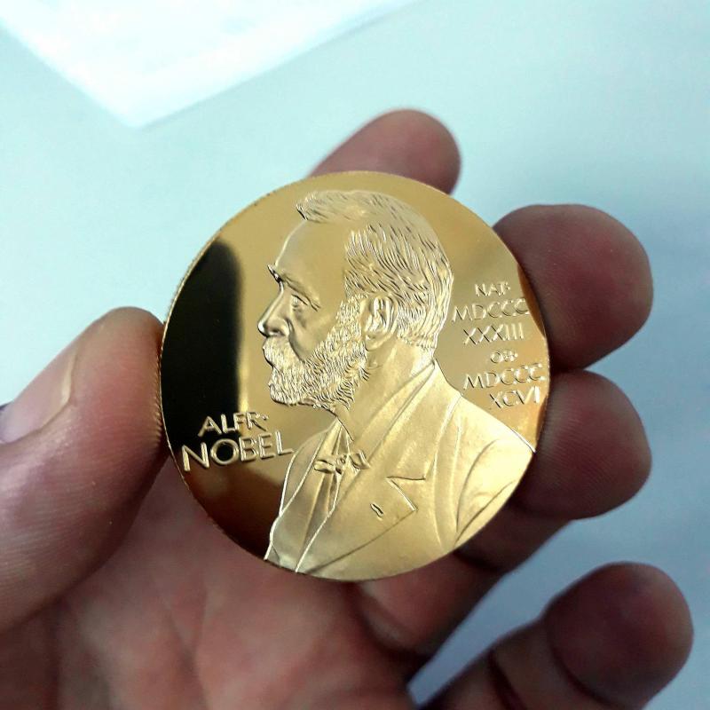 Altın Kaplama Nobel Tıp ve Fizyoloji Madalyonu 1