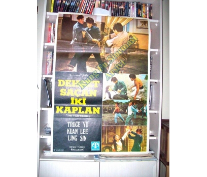 Dehşet Saçan İki Kaplan - Karate Sinema Afişi 1 2x