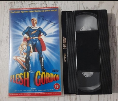 FLESH GORDON YABANCI VHS Film 1 2x