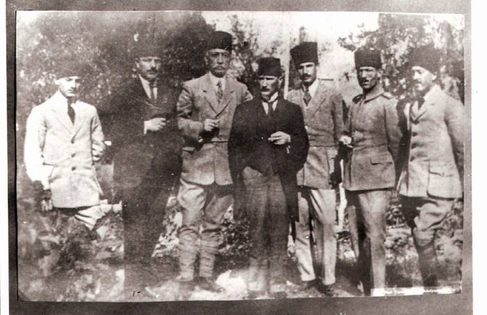 D&K-ATATÜRK-SİVAS KONGRESİ GÜNLERİNDE 1919 1